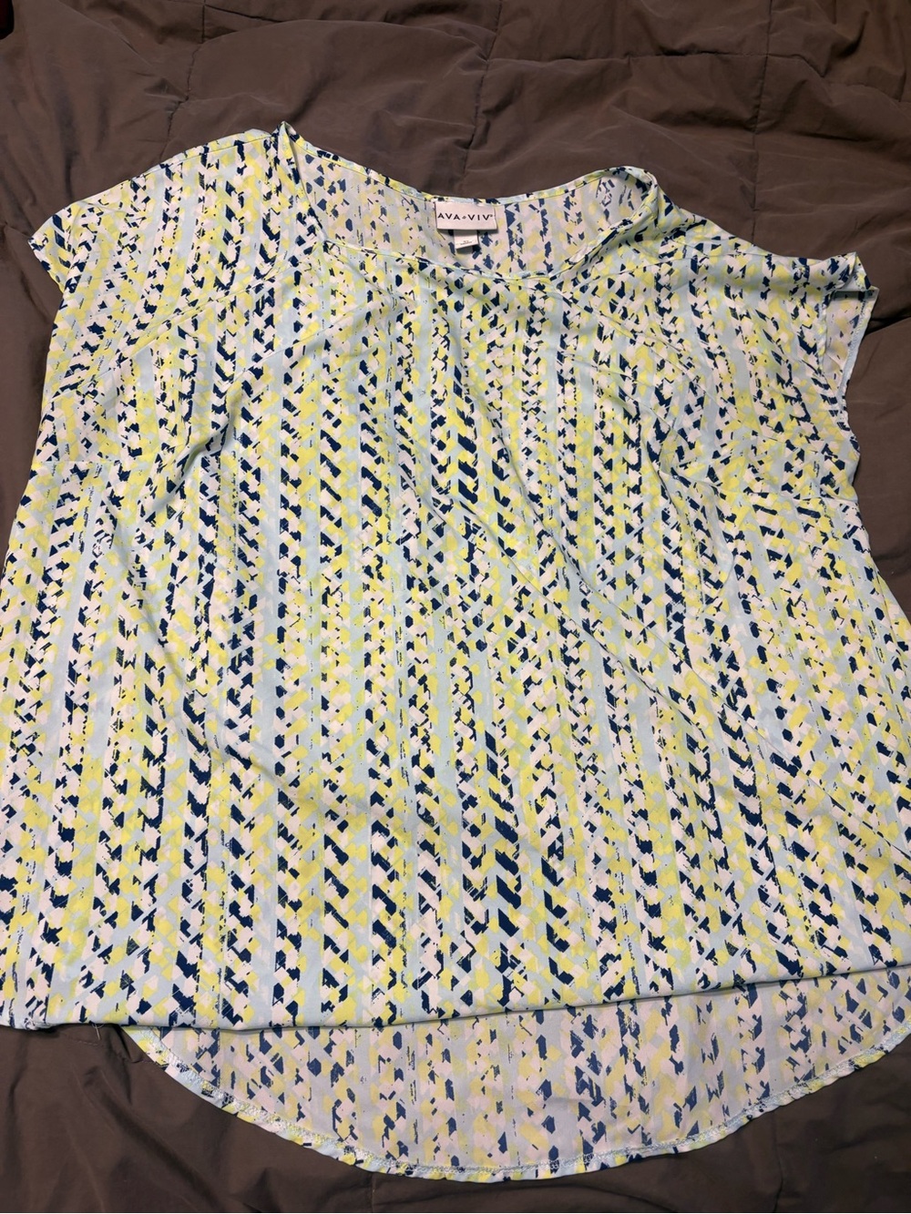 Ava & Viv Short Sleeve Printed Blouse in Yellow and Blue